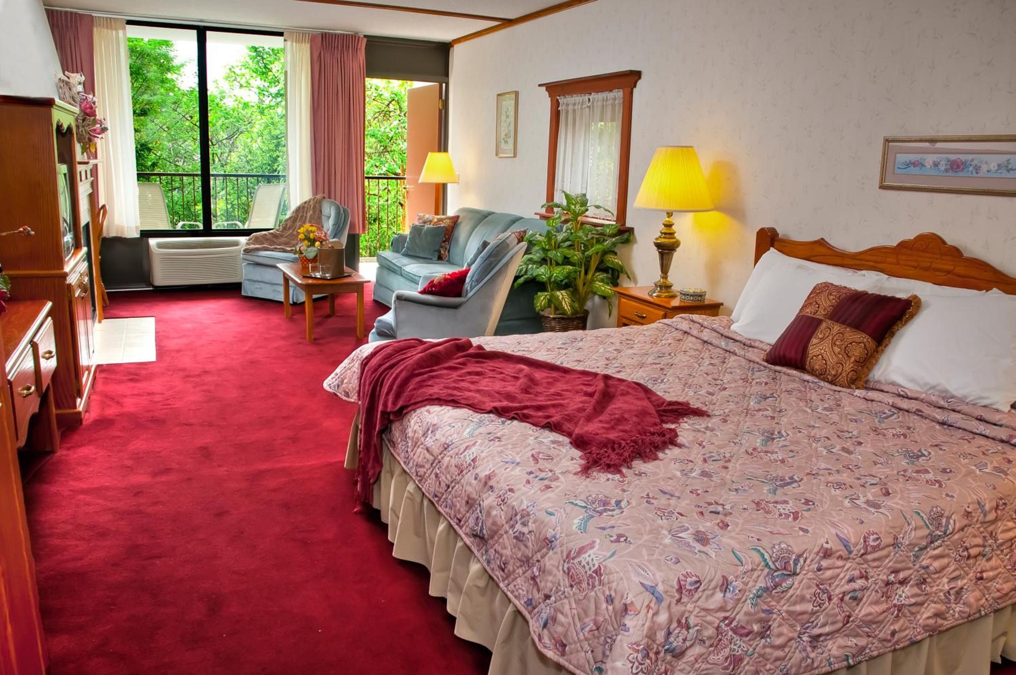 Bavarian Inn Motel & Restaurant 유레카 스프링스 외부 사진